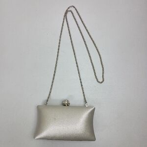 Vintage Carlo Fellini Cloud Silver Satin Hard Shell Evening Clutch Bag Purse
